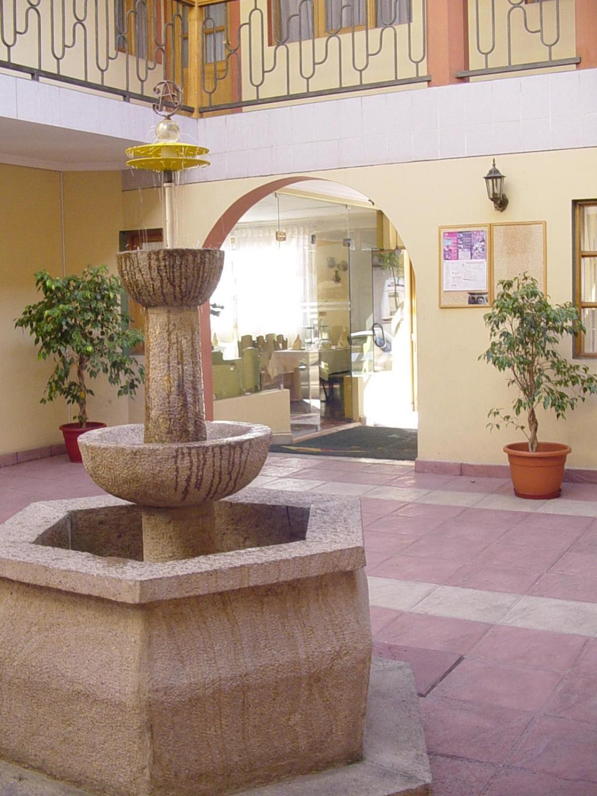 Hotel Cima Argentum Potosi Exterior photo